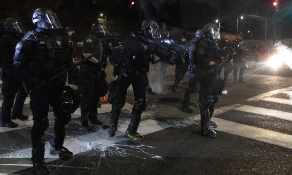 Καθηγητής του Columbia για εκλογές: Η Αμερική είναι σε κατάσταση εμφυλίου, θα δούμε την αληθινή βία